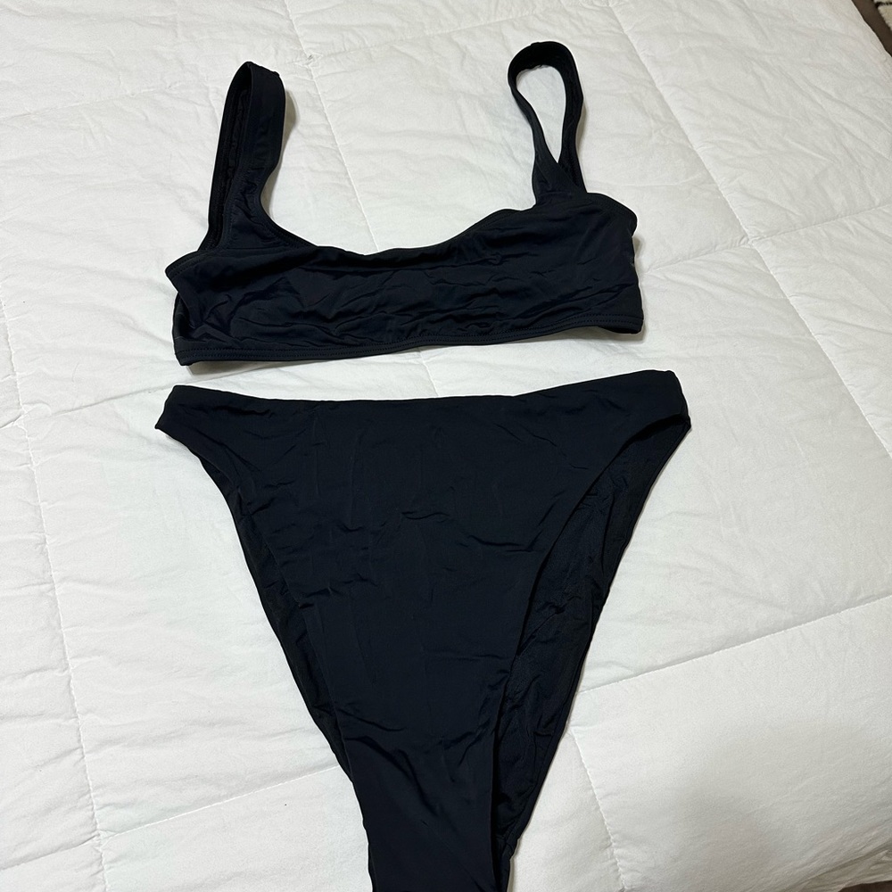 Unrealeased NWOT BLACK Set Swim bikini set